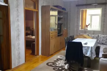 Satılır Həyət Evi əmircanda