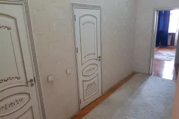 Satılır Yeni Tikili 8-ci Kilometrdə