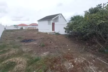 Satılır Həyət Evi Qalada