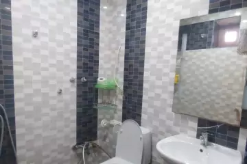 Satılır Həyət Evi Qalada