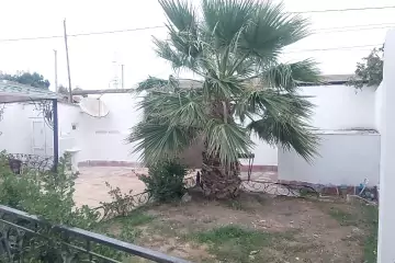 Satılır Həyət Evi Qalada
