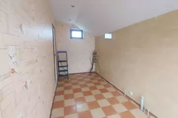 Satılır Həyət Evi Qalada