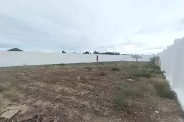 Satılır Həyət Evi Qalada