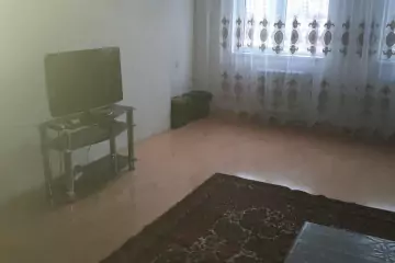 Aylıq Kirayə Yeni Tikili 8-ci Kilometrdə