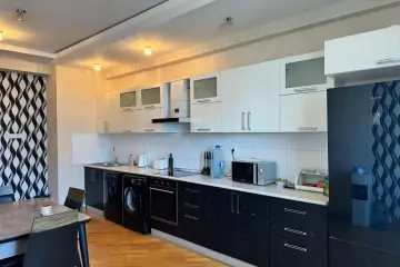 Aylıq Kirayə Yeni Tikili 28 May Metrosu ətrafında
