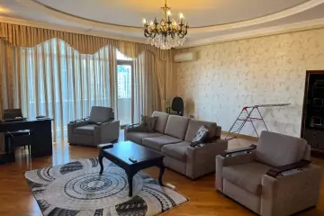 Aylıq Kirayə Yeni Tikili 28 May Metrosu ətrafında