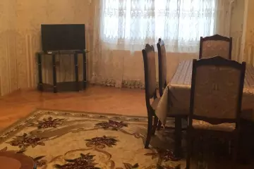 Aylıq Kirayə Yeni Tikili 3-cü Mikrorayonda