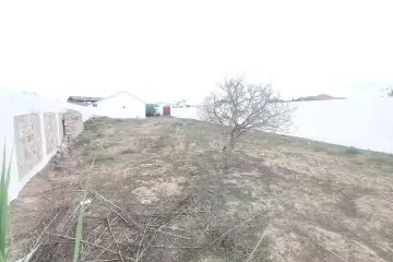 Satılır Həyət Evi Qalada