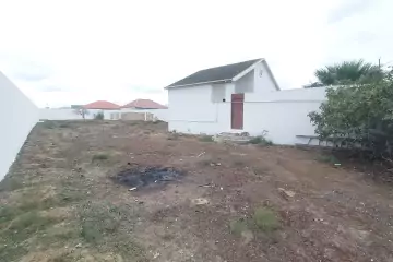 Satılır Həyət Evi Qalada