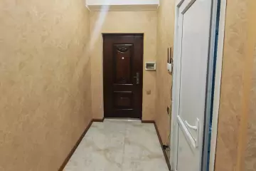 Satılır Yeni Tikili Yeni Yasamalda