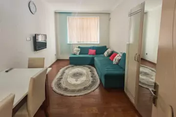 Satılır Yeni Tikili Yeni Yasamalda