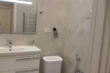 Aylıq Kirayə Yeni Tikili Grand Hayatda