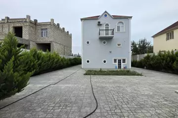 Aylıq Kirayə Villa Buzovnada
