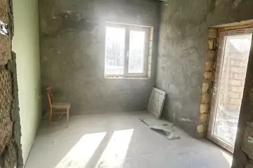 Satılır Bağ Evi Goradildə