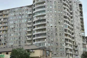 Satılır Yeni Tikili Həzi Aslanovda