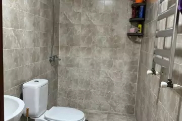 Satılır Yeni Tikili Sabunçu Qəsəbəsida