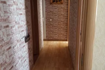 Satılır Yeni Tikili Qurtuluş 93da