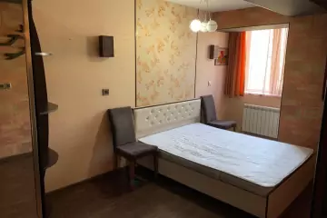 Satılır Köhnə Tikili Kubinkada
