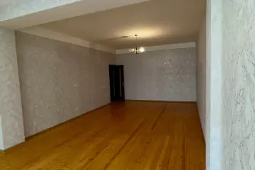 Satılır Yeni Tikili 8-ci Kilometrdə