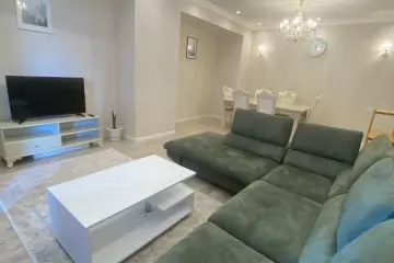 Aylıq Kirayə Yeni Tikili Grand Hayatda