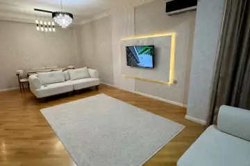 Satılır Yeni Tikili Nəsimi Bazarında