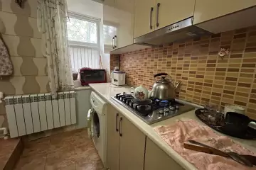 Satılır Köhnə Tikili İzmir Parkı