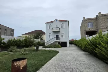 Aylıq Kirayə Villa Buzovnada