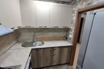 Satılır Yeni Tikili Yeni Yasamalda