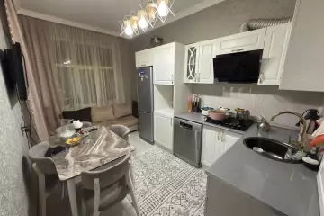Satılır Yeni Tikili Həzi Aslanovda