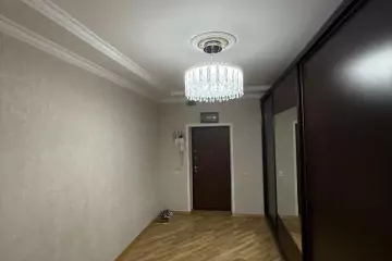 Satılır Yeni Tikili 3-cü Mikrorayonda