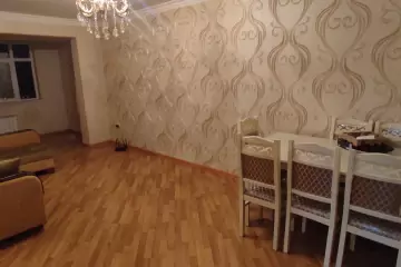 Aylıq Kirayə Köhnə Tikili 8-ci Kilometrdə