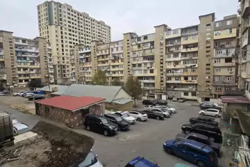 Satılır Köhnə Tikili Yeni Yasamalda