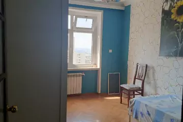 Satılır Köhnə Tikili 8-ci Kilometrdə