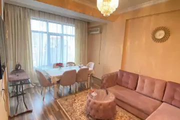 Satılır Yeni Tikili 8-ci Kilometrdə