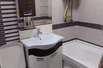 Aylıq Kirayə Köhnə Tikili 8-ci Kilometrdə