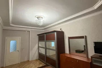 Satılır Yeni Tikili 3-cü Mikrorayonda