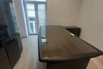 Aylıq Kirayə Ofis İçərişəhərdə
