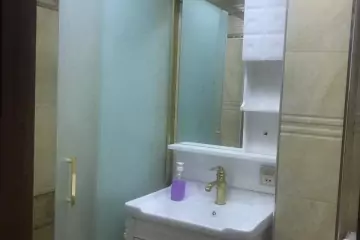 Satılır Köhnə Tikili Sahil Bağıda