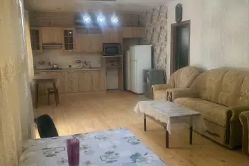 Aylıq Kirayə Bağ Evi Novxanıda