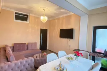 Satılır Yeni Tikili 8-ci Kilometrdə