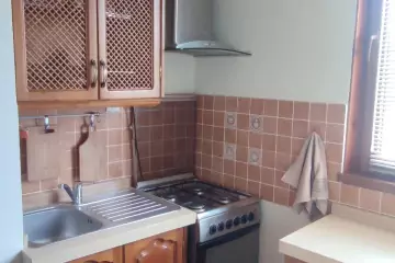Aylıq Kirayə Köhnə Tikili 28 May Metrosu ətrafında