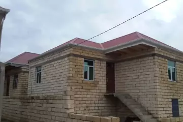 Satılır Həyət Evi Masazırda