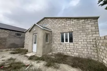 Satılır Həyət Evi Savalan Qəsəbəsida