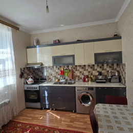 Satılır 3 otaqlı Həyət evi 90 m², 3 sot  torpaq, Biləcəri