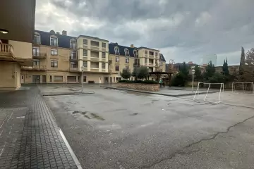 Aylıq Kirayə Yeni Tikili Ağ şəhər Kompleksində
