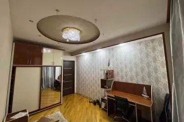 Satılır Yeni Tikili Elmler Akademiyasıda