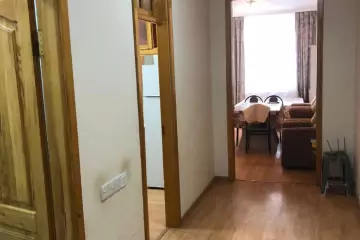 Satılır Yeni Tikili Elmler Akademiyasıda