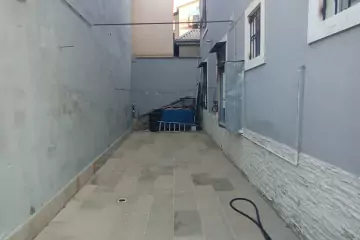 Satılır Həyət Evi Biləcəridə