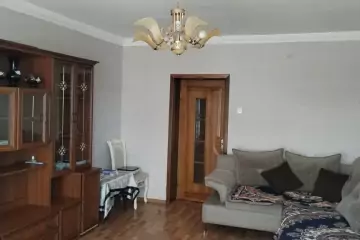 Satılır Köhnə Tikili Qaraçuxurda