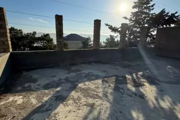Satılır Villa Bakıxanovda